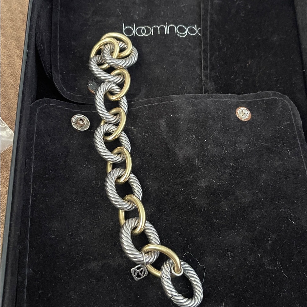 David Yurman Two-Tone Twisted Rope-Link Necklace and Bracelet Set - Picture 4 of 7